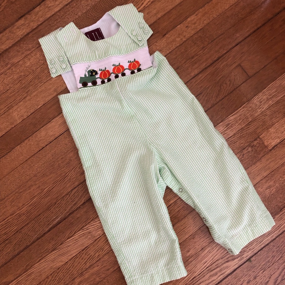 Lil Cactus pumpkin smocked jumper boys 12-18 months green striped